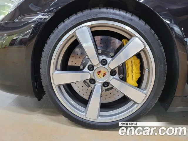 Porsche 911(992) id 2945098 из Кореи 9