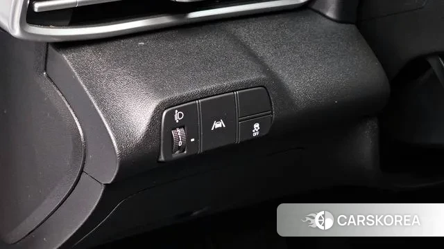 Hyundai Avante (CN7) id 3373629 из Кореи 9