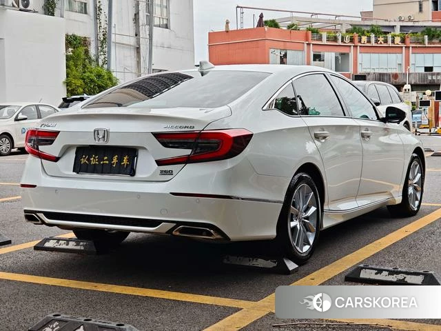 Honda Accord id 4263458 из Китая 9