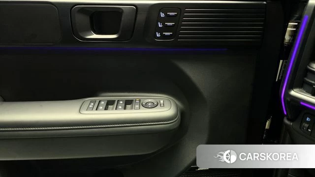 Hyundai Santa Fe (MX5) id 3825818 из Кореи 9