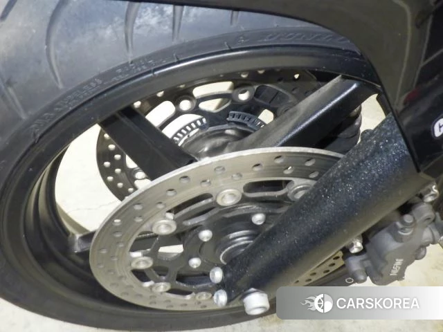 Honda CB1300SF id 3949747 из Японии 9