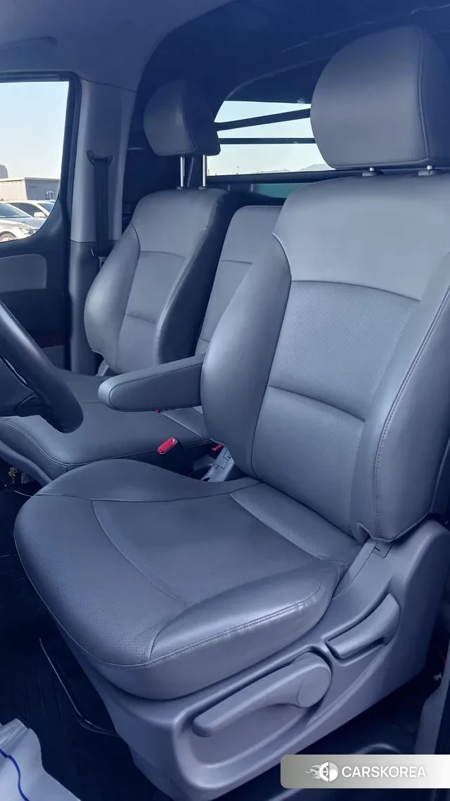 Hyundai The New Grand Starex id 3535369 из Кореи 9