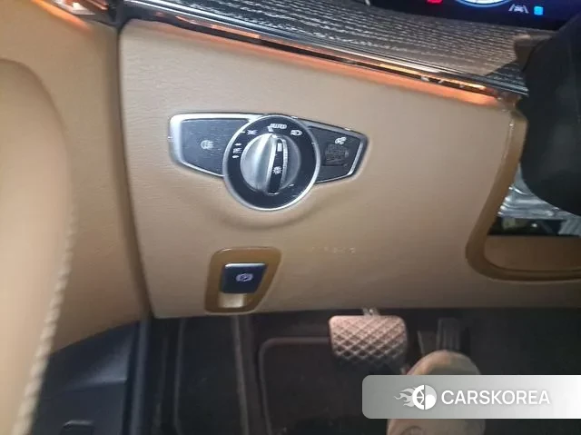 Mercedes-Benz E-Class W213 id 3610815 из Кореи 9
