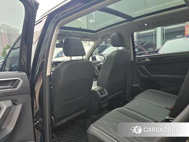 Volkswagen Tiguan L id 4333895 из Китая 9