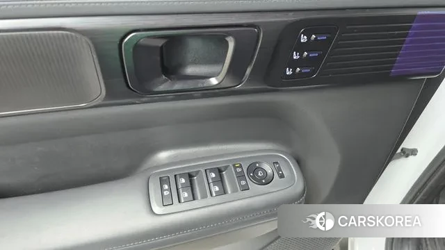 Hyundai Santa Fe (MX5) id 3696369 из Кореи 9