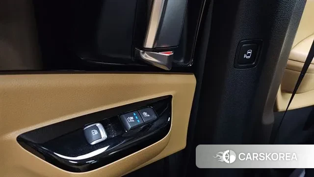 Kia Carnival 4th generation id 3402332 из Кореи 9