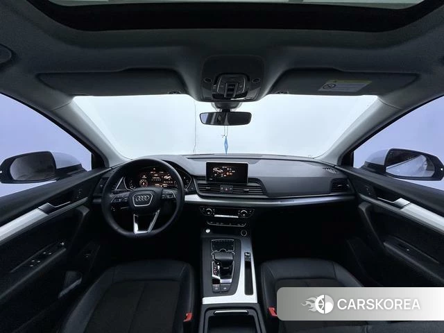 Audi Q5L id 4235023 из Китая 9