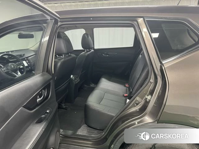 Nissan Qijun id 4208453 из Китая 9