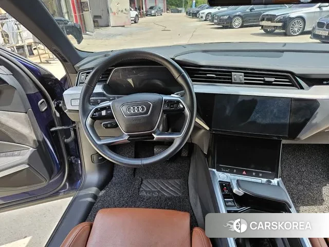 Audi e-Tron id 2427288 из Кореи 9