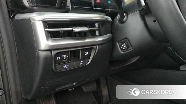 Hyundai Grandeur (GN7) id 4579600 из Кореи 9