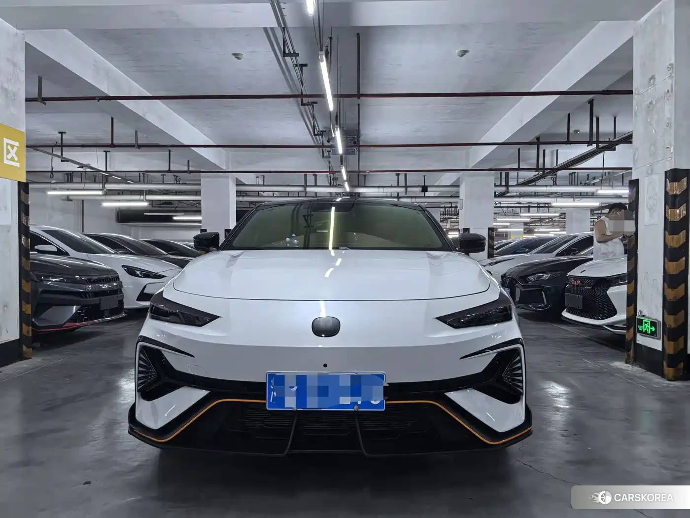 Chang'an UNI-V id 4649343 из Китая 9