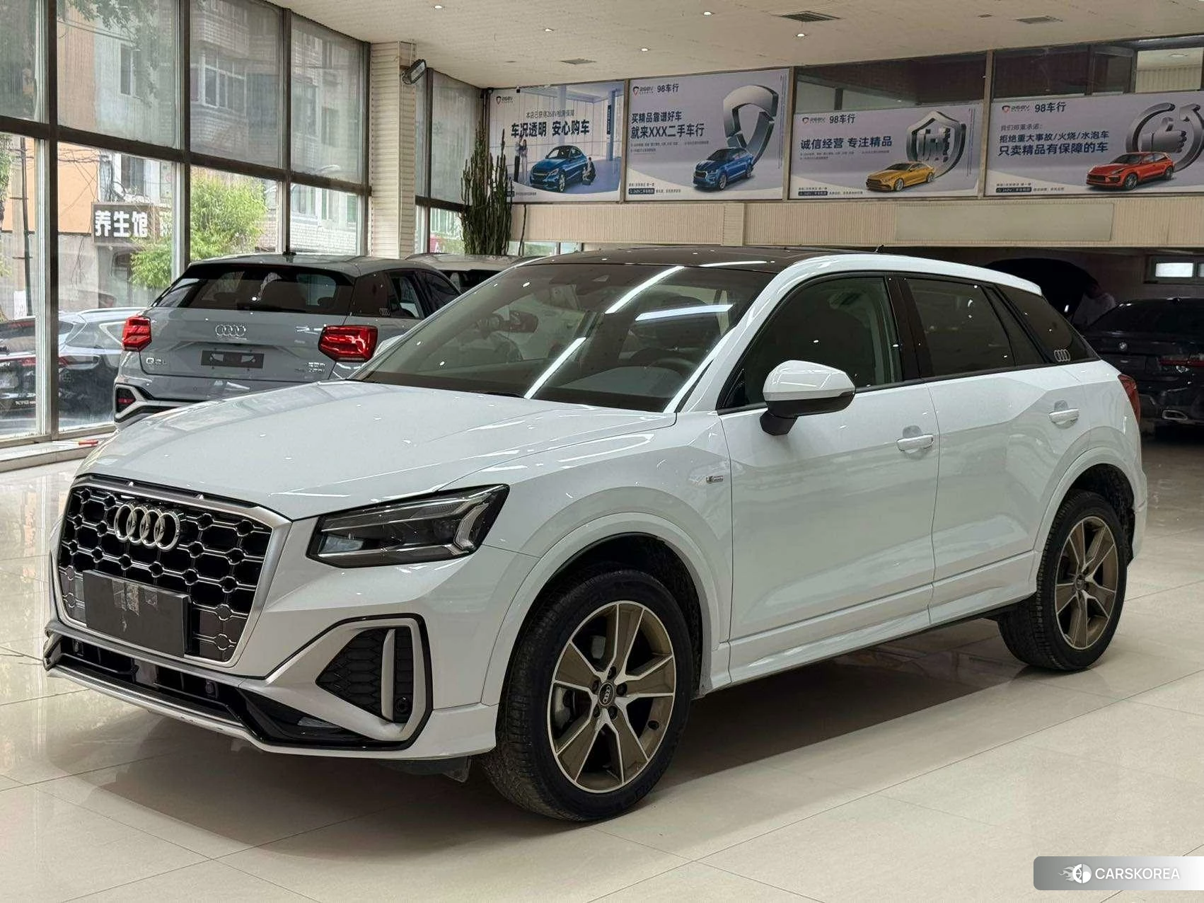 Audi Q2L id 4510294 из Китая 9