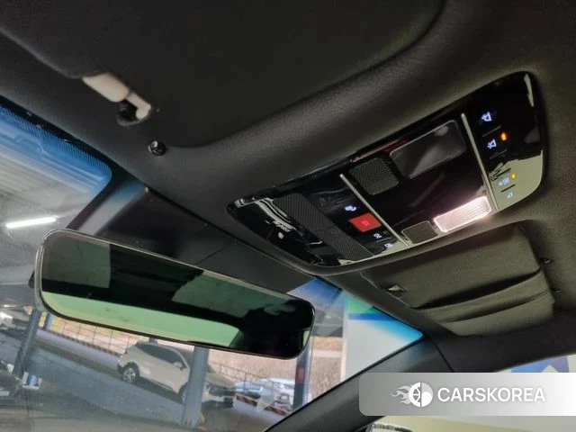 Hyundai Grandeur (GN7) id 3963737 из Кореи 9