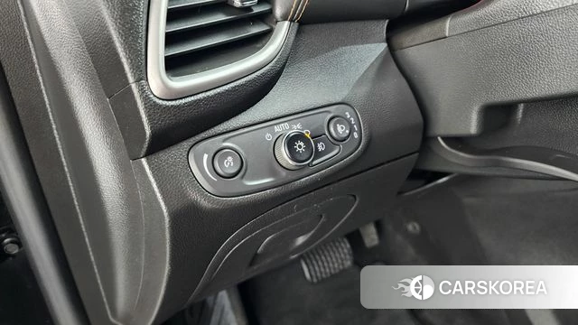 Chevrolet (GM Daewoo) The New Trax id 3916871 из Кореи 9