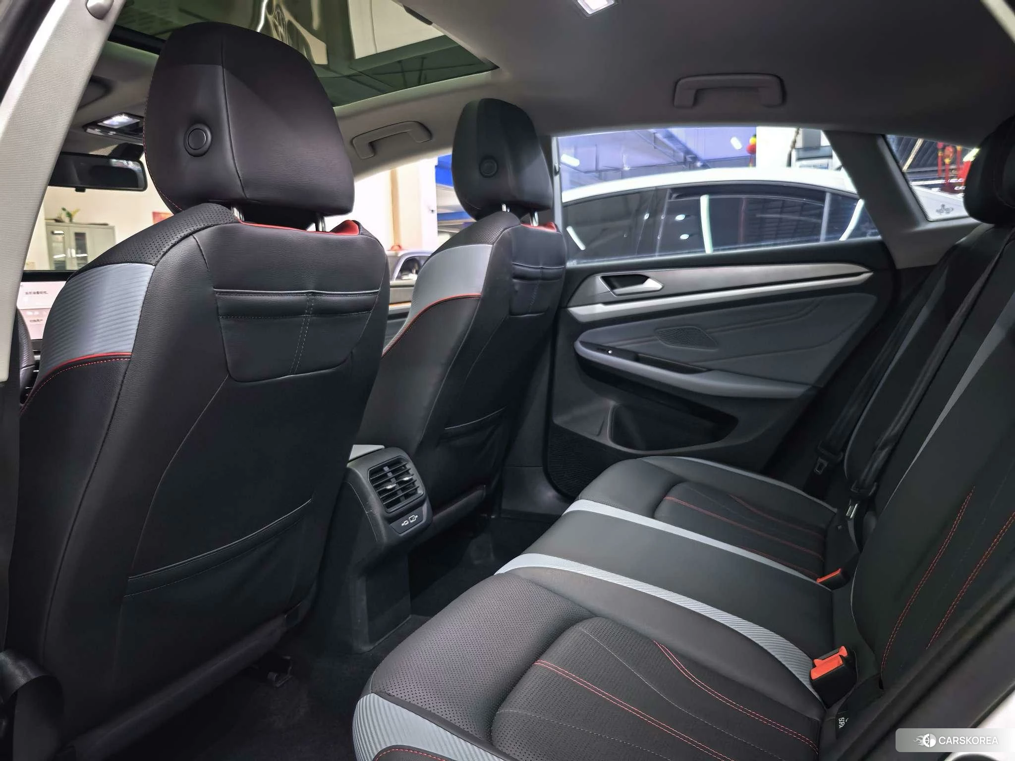 Volkswagen Lamando id 4504677 из Китая 9