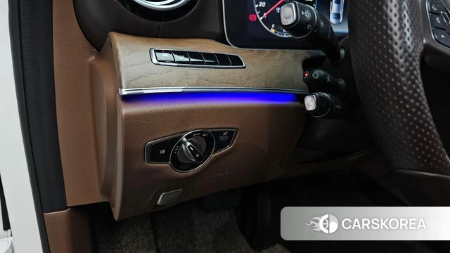 Mercedes-Benz E-Class W213 id 3955913 из Кореи 9