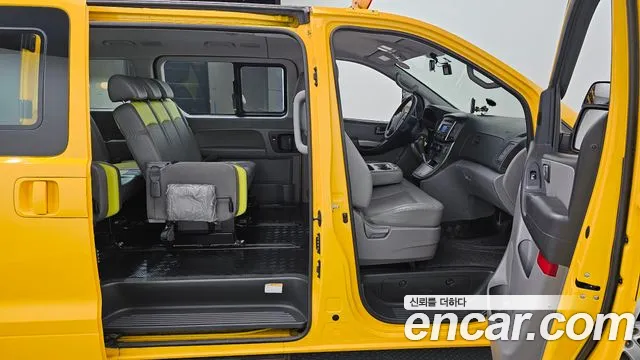 Hyundai The New Grand Starex id 2495419 из Кореи 9