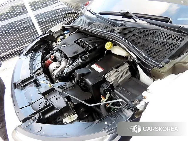 Citroen / DS C4 Cactus id 3474833 из Кореи 9