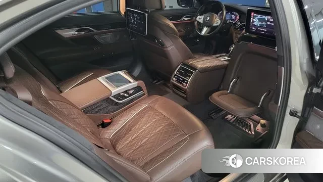 BMW 7 Series (G11) id 3534473 из Кореи 9