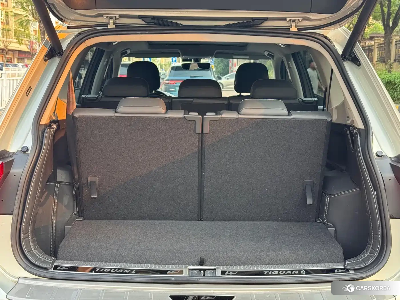 Volkswagen Tiguan L id 4565164 из Китая 9