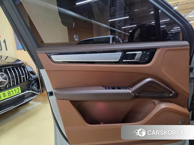 Porsche Cayenne (PO536) id 3841858 из Кореи 9