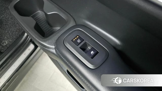 Hyundai Santa Fe (MX5) id 3786478 из Кореи 9