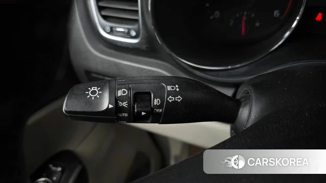 Kia The New Carnival id 4459134 из Кореи 9