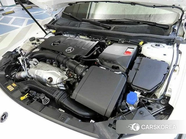 Mercedes-Benz A-Class W177 id 4018309 из Кореи 9