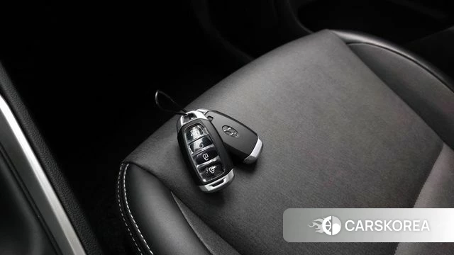 Hyundai Venue id 3893682 из Кореи 9