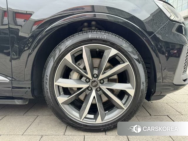 Audi Q7 id 4300817 из Китая 9