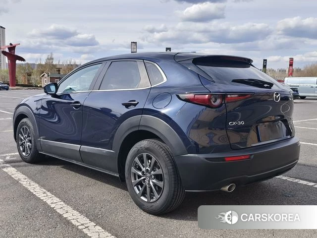 Mazda CX-30 id 4263389 из Китая 9
