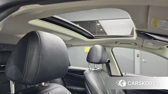 BMW 5 Series (G30) id 3748739 из Кореи 9