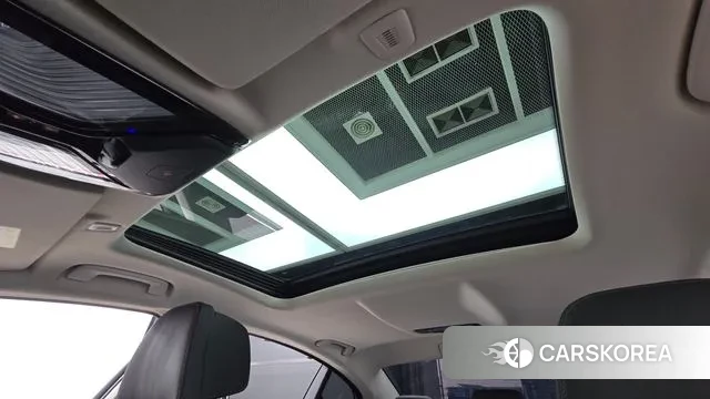 BMW 5 Series (G30) id 3300421 из Кореи 9