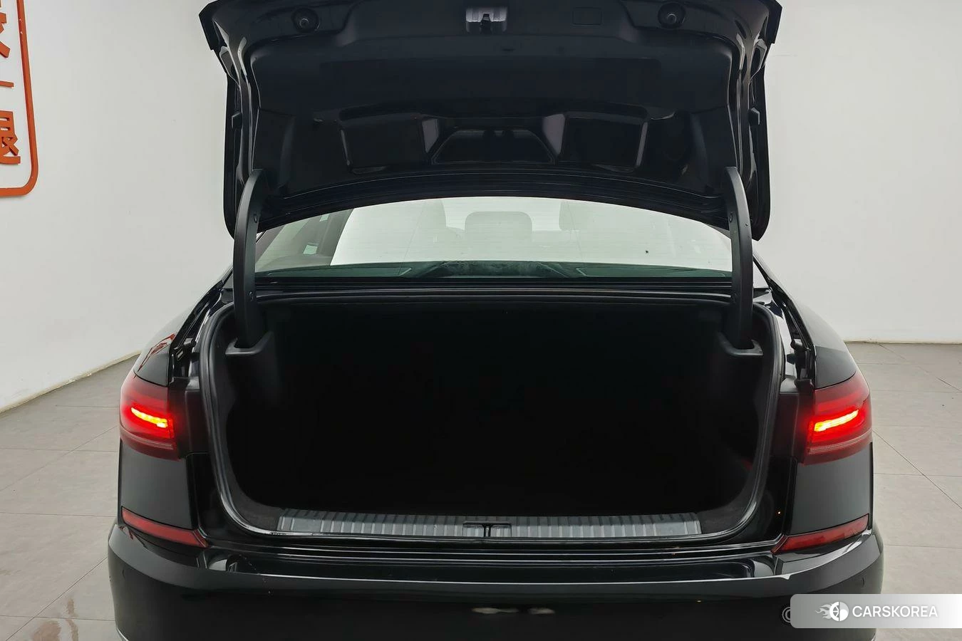 Volkswagen Passat id 4486125 из Китая 9