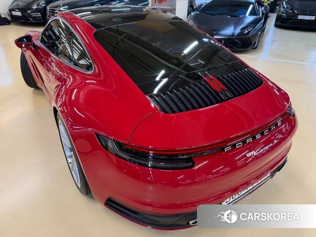 Porsche 911(992) id 4508001 из Кореи 9