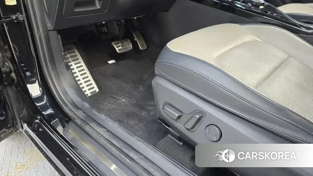 Kia Di Ol Nu Niro id 3322965 из Кореи 9