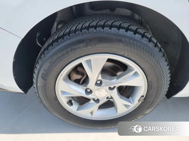 Hyundai Avante (CN7) id 4335459 из Кореи 9