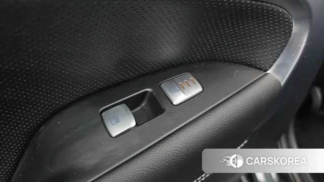 Genesis G70 id 2981954 из Кореи 9