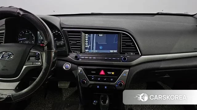 Hyundai Avante AD id 3345306 из Кореи 9