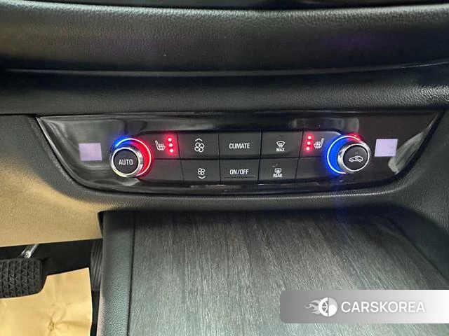 Buick Regal id 3983154 из Китая 9