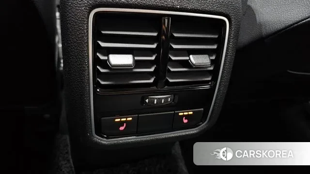 Volkswagen The New Passat id 3357115 из Кореи 9