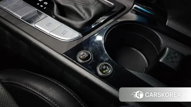 Hyundai Avante Hybrid (CN7) id 3447936 из Кореи 9