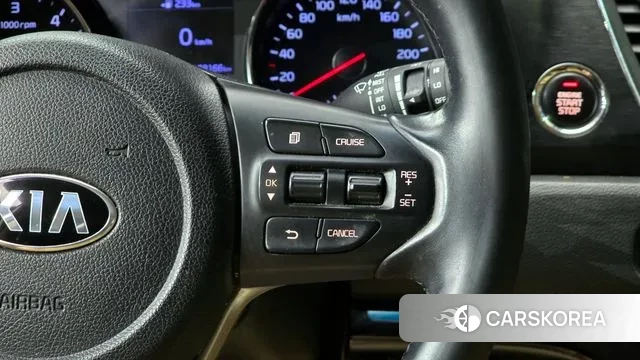 Kia The New Carnival id 3428999 из Кореи 9