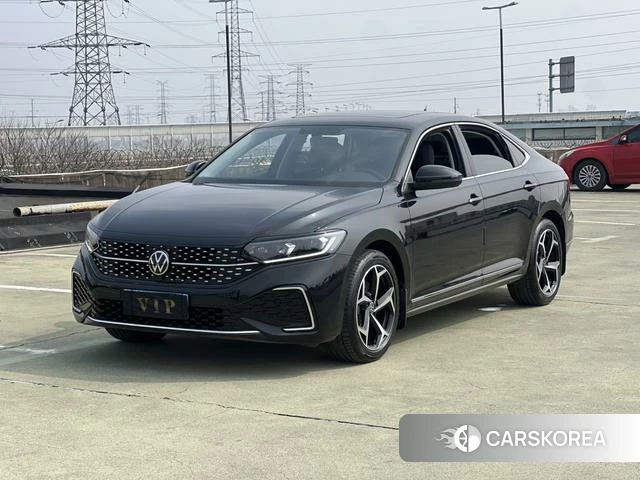 Volkswagen Passat id 4359199 из Китая 9