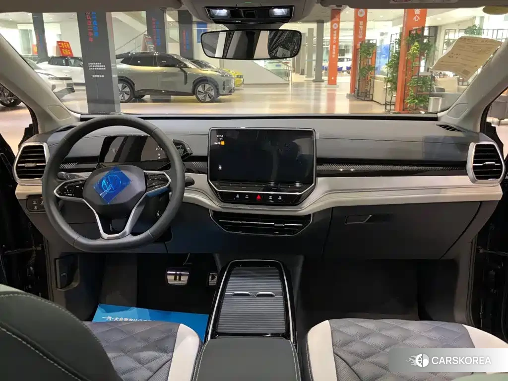 Volkswagen ID.6 CROZZ id 4622276 из Китая 9