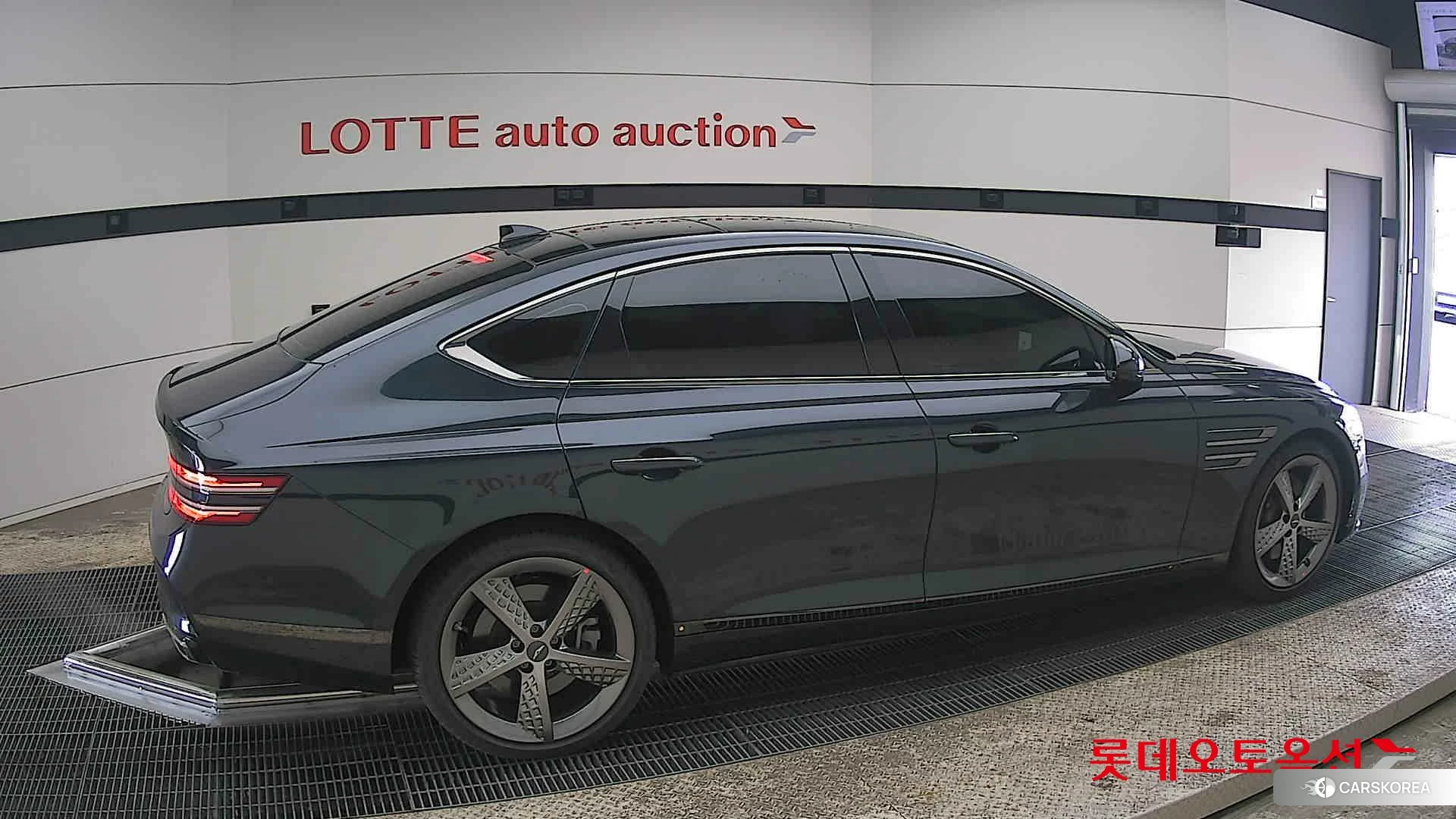 Hyundai G80 id 3869334 из Кореи 9