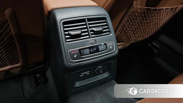 Audi A4 (B9) id 4457910 из Кореи 9