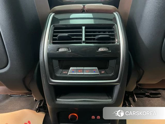 BMW X7 id 4298145 из Китая 9