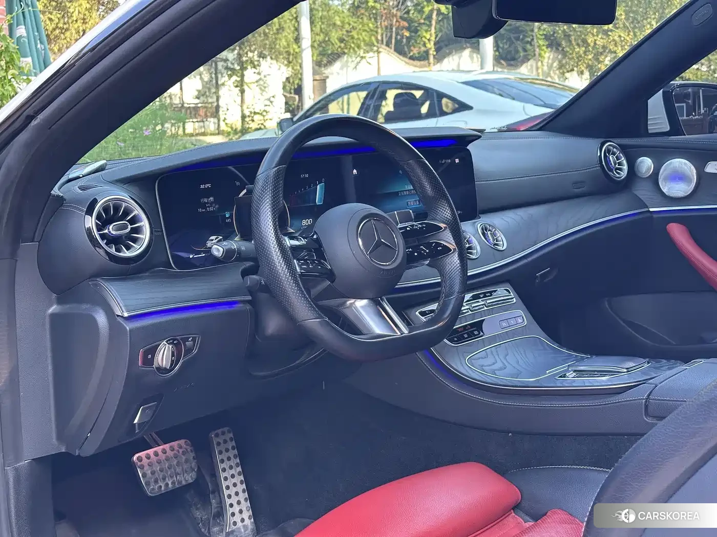 Mercedes-Benz E-Class id 4679956 из Китая 9