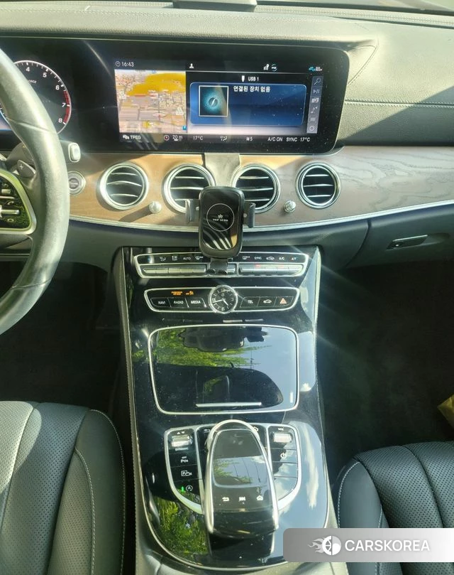 Mercedes-Benz E-Class W213 id 4637724 из Кореи 9